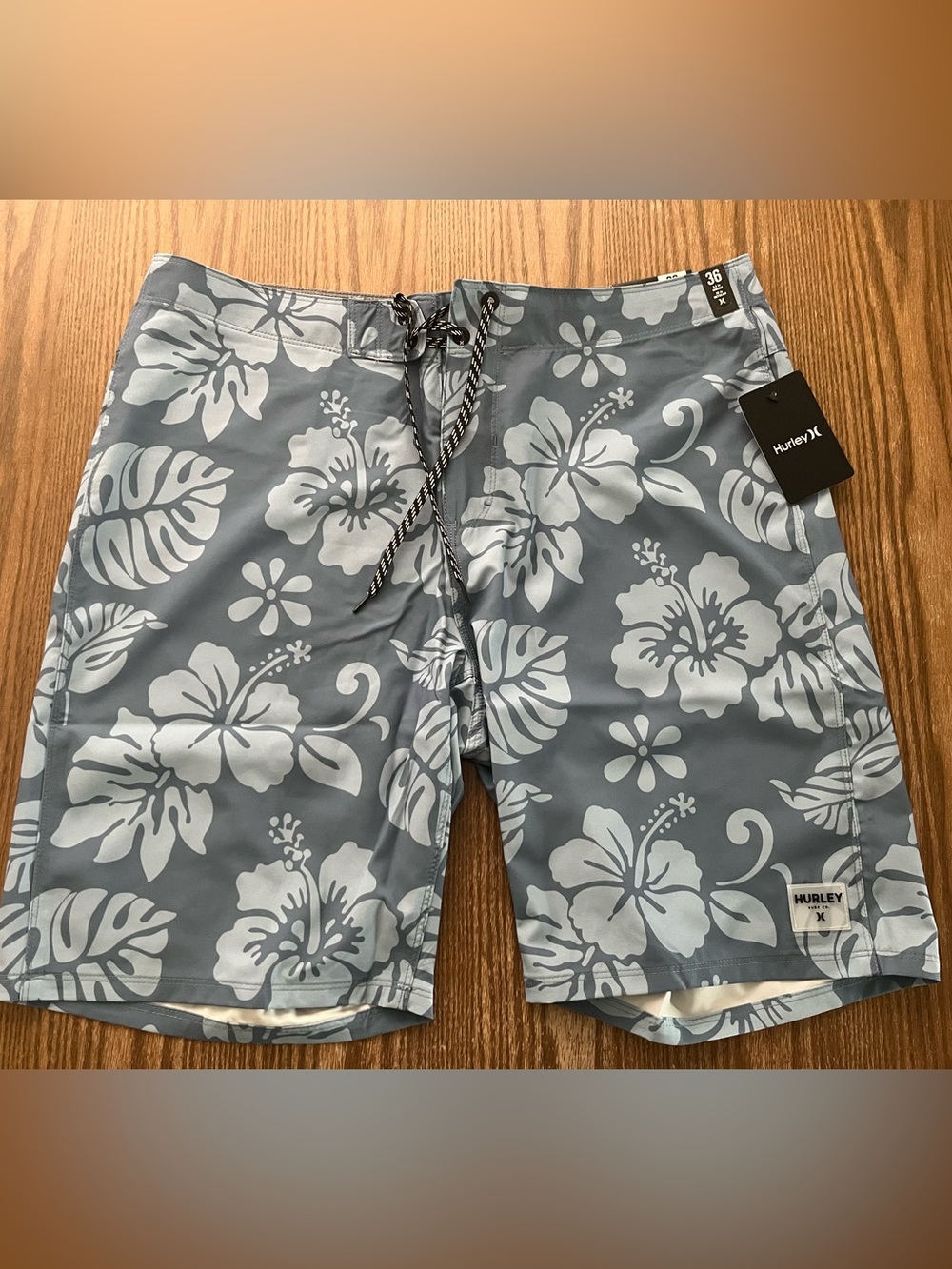 Hurley Mens Blue Hibiscus Board Shorts size 36